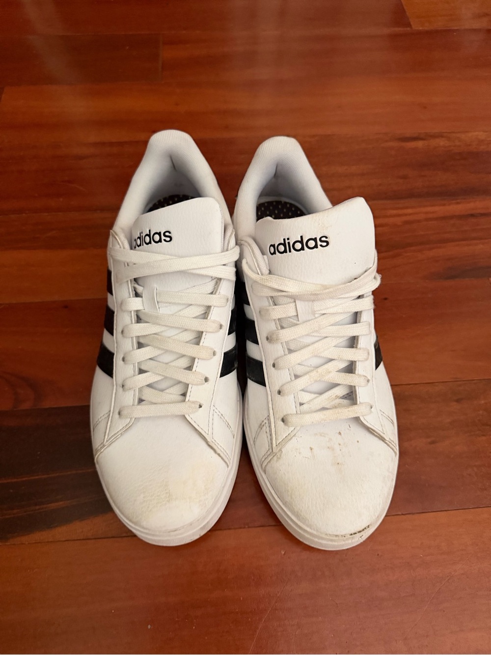 adidas White and Black Low-Top Sneakers size 8 in men’s or 9.5 in women’s